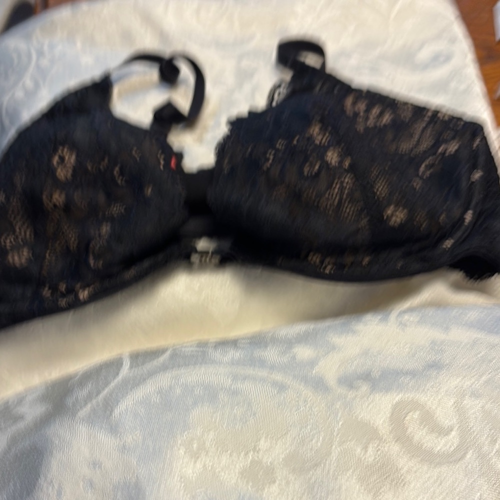 Elegant Black Lace Bra